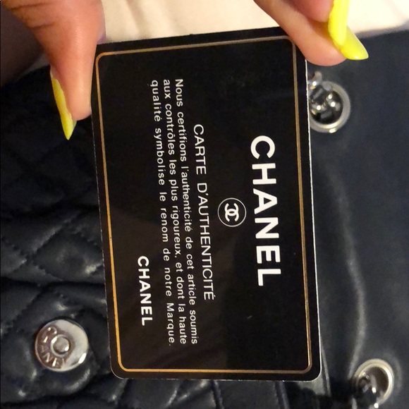 Blue Chanel bag - Picture 6 of 8